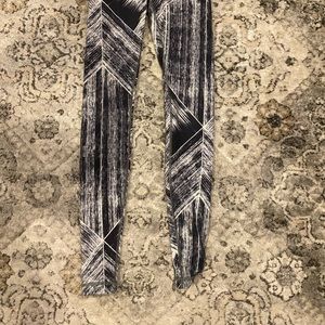 Lululemon size 4 leggings
